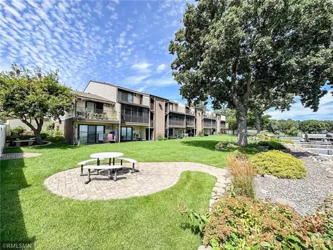 151 Lake Ave N #106C, Spicer, MN 56288