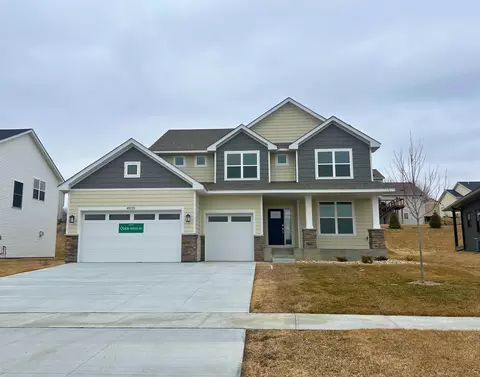 4939 Noble Dr NW, Rochester, MN 55901