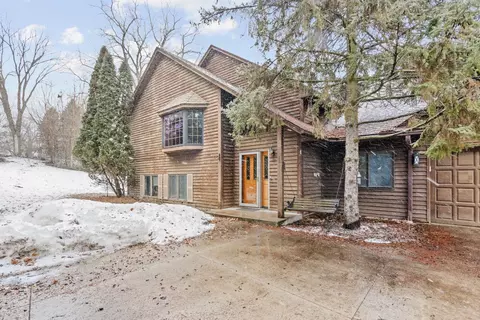 2891 Egan Ave, Eagan, MN 55121