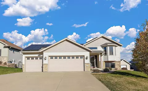 4413 35th St NW, Rochester, MN 55901
