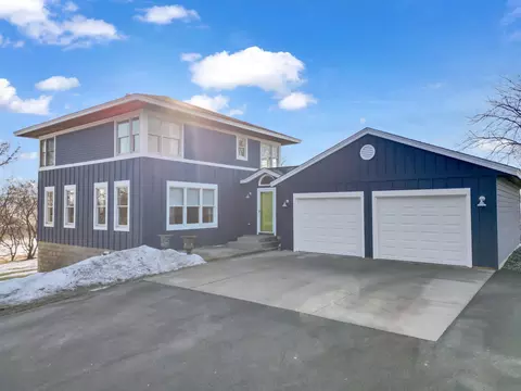 13839 290th St, New Prague, MN 56071