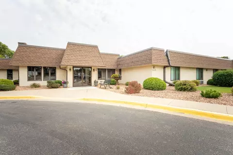 1415 Lake St #117, Alexandria, MN 56308
