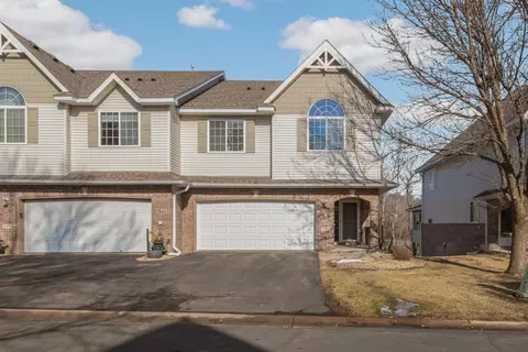 593 Crane Creek Ln, Eagan, MN 55121