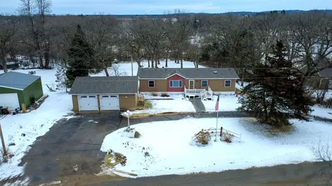 16352 Irvine Ave NW, Clearwater, MN 55320