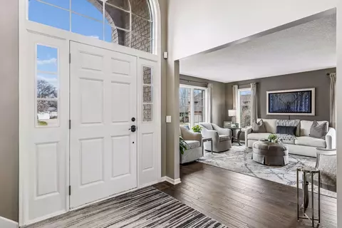 17825 30th Ave N, Plymouth, MN 55447