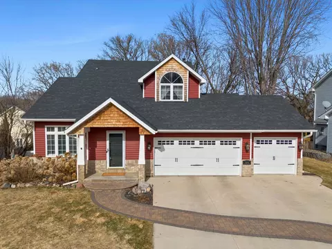 19330 Ellington Trl, Farmington, MN 55024