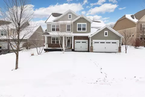 18716 Aubrie Ct, Eden Prairie, MN 55347