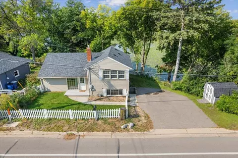 Exterior - 332 Mill St, Excelsior, MN 55331 photo 2 of 8