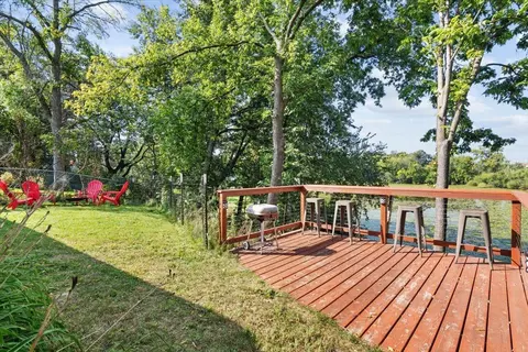 Exterior - 332 Mill St, Excelsior, MN 55331 photo 6 of 8
