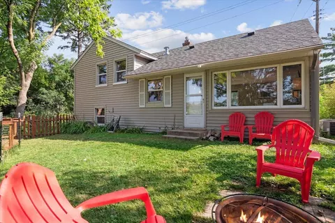 Exterior - 332 Mill St, Excelsior, MN 55331 photo 5 of 8