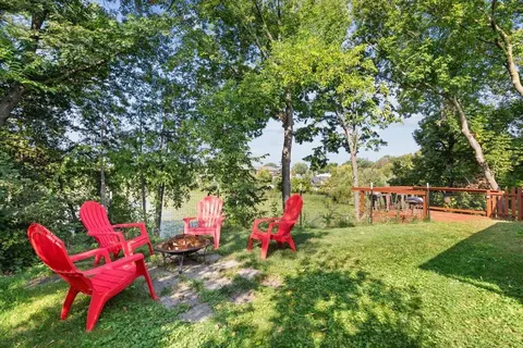 Exterior - 332 Mill St, Excelsior, MN 55331 photo 7 of 8