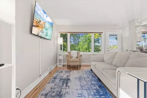 Living - 332 Mill St, Excelsior, MN 55331 photo 2 of 3