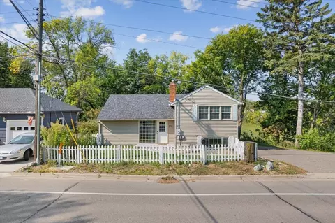 Exterior - 332 Mill St, Excelsior, MN 55331 photo 8 of 8