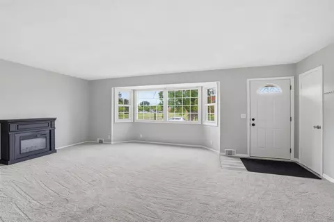 7725 W 22nd St, Saint Louis Park, MN 55426
