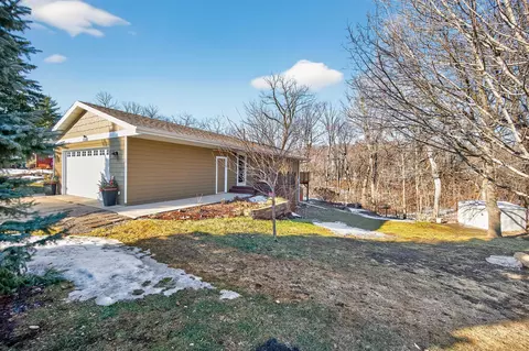 17190 Sunray Cir SW, Prior Lake, MN 55372