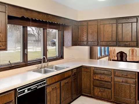 2009 E 86 12 St, Bloomington, MN 55425 photo 20
