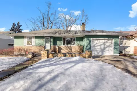 795 Hyacinth Ave E, Saint Paul, MN 55106