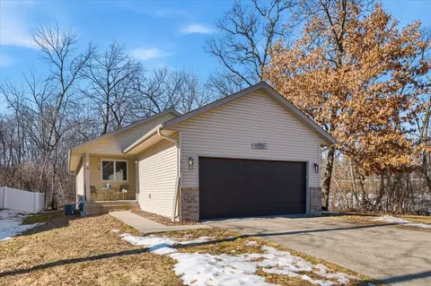 15162 Cates Lake Dr, Prior Lake, MN 55372