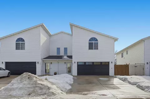 825 12th Ave W, West Fargo, ND 58078