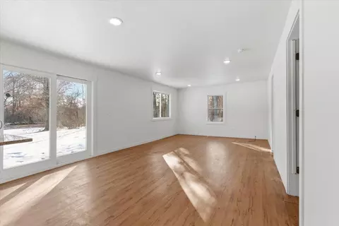 Living - 17113 Johnson Rd, Brainerd, MN 56401 photo 2 of 4