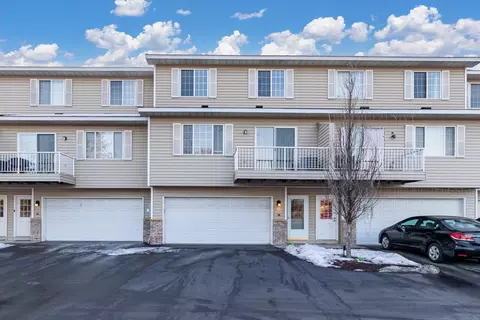 2525 Cobble Hill Ct #J, Woodbury, MN 55125