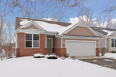 1670 Skywood Ln, Eagan, MN 55122