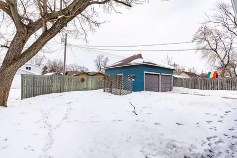 Exterior - 113 4th St SE, Barnesville, MN 56514 photo 6 of 11