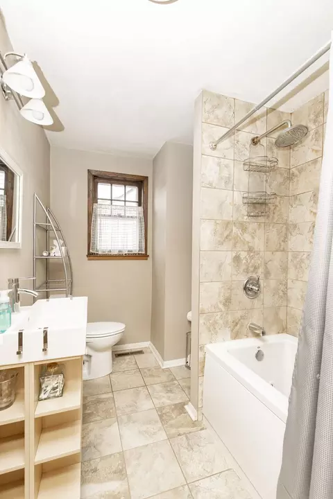 Bath - 113 4th St SE, Barnesville, MN 56514 photo 1 of 5