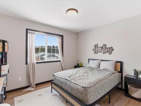 Bedroom - 864 Holton Ave, Brainerd, MN 56401 photo 3 of 5