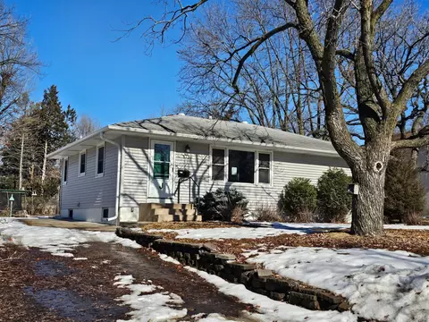 513 54th Ave NE, Fridley, MN 55421