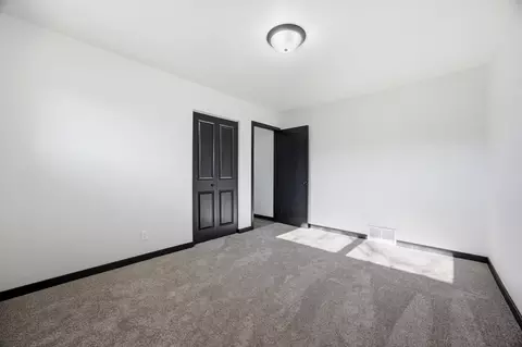 Bedroom - 327 Mickey Mouse Ave, Horace, ND 58047 photo 6 of 8
