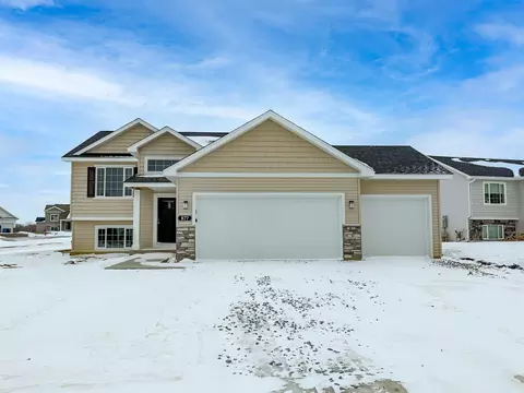877 Yellowcrest St SW, Delano, MN 55328