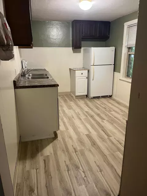 Kitchen - 629 5th Ave N, Saint Cloud, MN 56303 photo 2 of 9