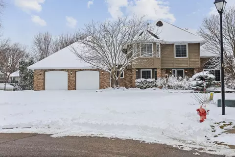 9882 Upper 173rd Ct W, Lakeville, MN 55044