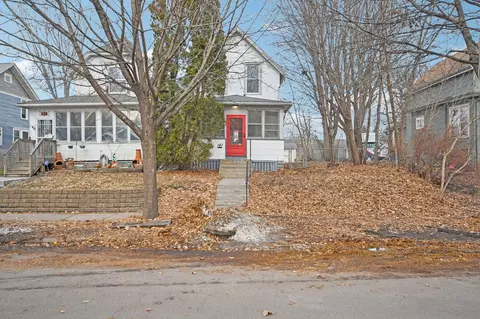 147 Morton St W, West Saint Paul, MN 55107