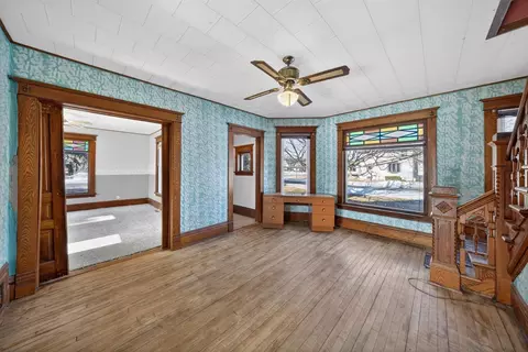 Living - 315 E Austin Ave, Kellogg, MN 55945 photo 1 of 4