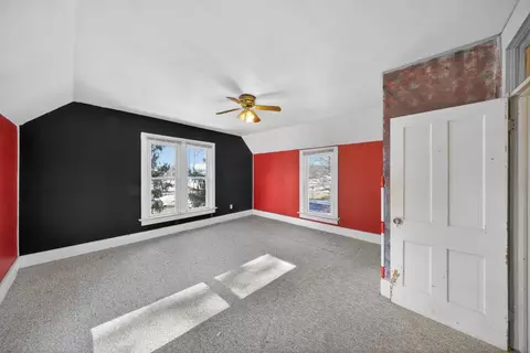 Bedroom - 315 E Austin Ave, Kellogg, MN 55945 photo 7 of 8