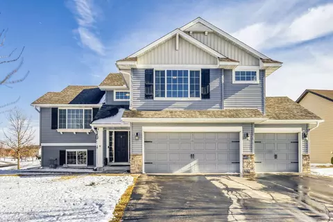 19240 Claremont Dr, Farmington, MN 55024