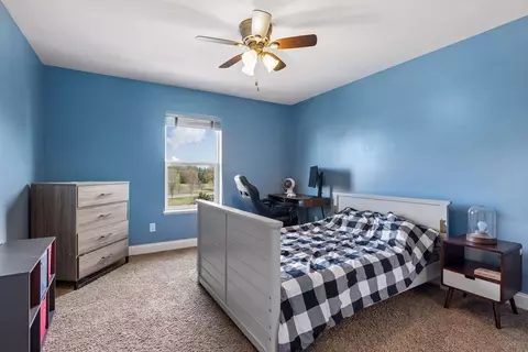 Bedroom - 1289 Eagle Point Dr, Eagan, MN 55123 photo 7 of 8