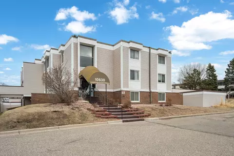 10630 Rockford Rd #109, Plymouth, MN 55442