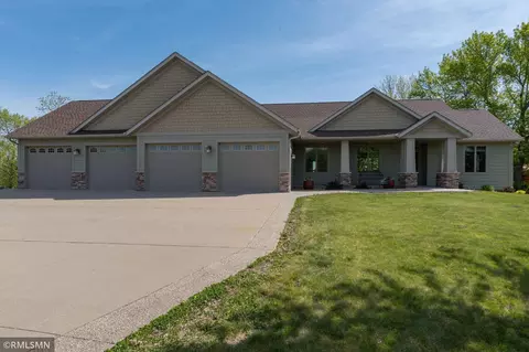 60340 Maverick Ct, Madison Lake, MN 56063