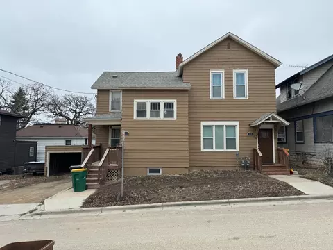 512 Harriet Ln, Albert Lea, MN 56007