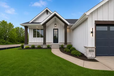 8006 201st St W, Lakeville, MN 55044