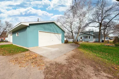 606 S 10th St, Olivia, MN 56277 photo 45