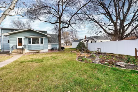 606 S 10th St, Olivia, MN 56277 photo 39