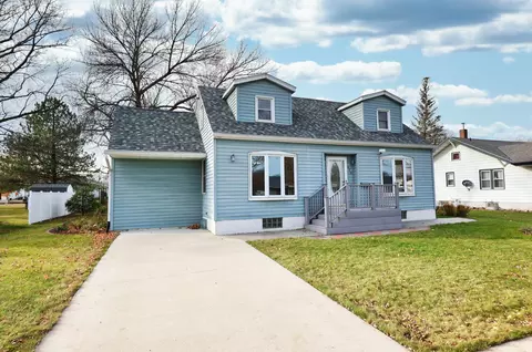 606 S 10th St, Olivia, MN 56277 photo 34