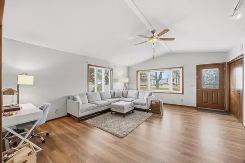 606 S 10th St, Olivia, MN 56277 photo 16