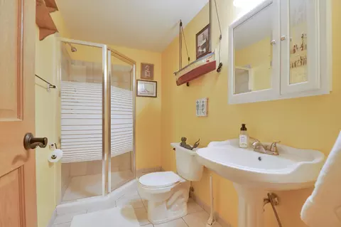 Bath - 1406 Landsdown Rd, Buffalo, MN 55313 photo 7 of 7