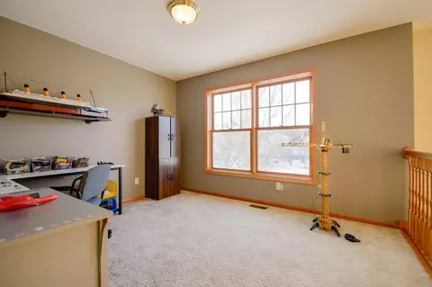 Bedroom - 1406 Landsdown Rd, Buffalo, MN 55313 photo 1 of 10