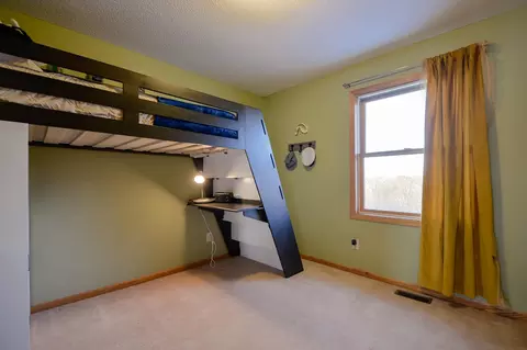 Bedroom - 1406 Landsdown Rd, Buffalo, MN 55313 photo 3 of 10